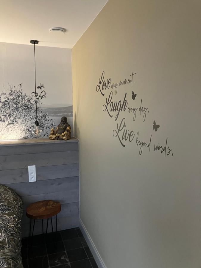 De Worfthoeve Bed & Breakfast Geel Exterior foto